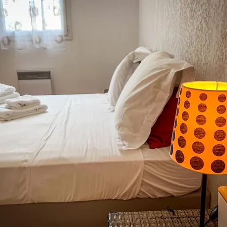 Lucia - Proche Mer, Balcon, Clim - By Tgb * Аяччо