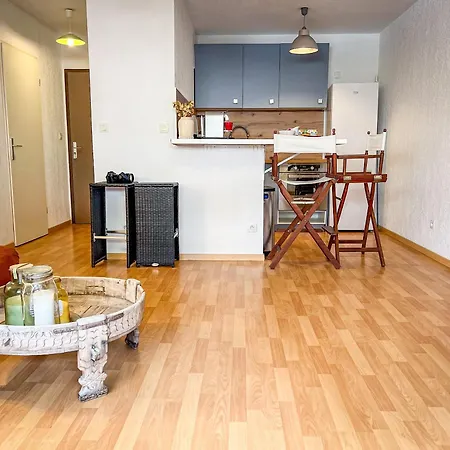 Lucia - Proche Mer, Balcon, Clim - By Tgb Апартаменти Аяччо