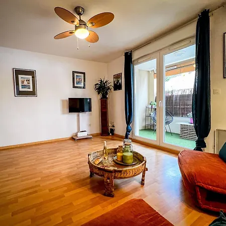 Lucia - Proche Mer, Balcon, Clim - By Tgb Апартаменти